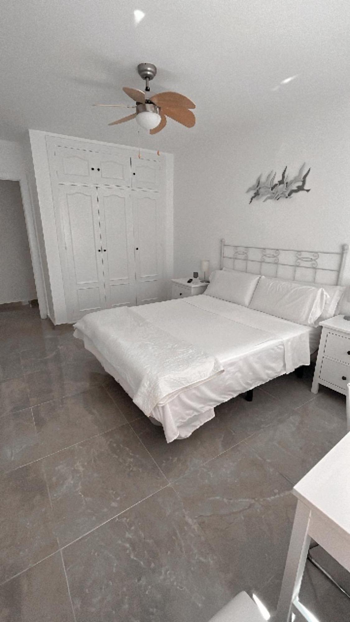 Precioso Dormitorio En El Centro De Торемолинос Екстериор снимка
